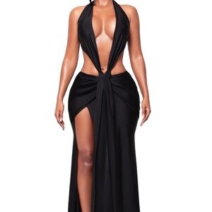 Chic Black Backless Halter Dress